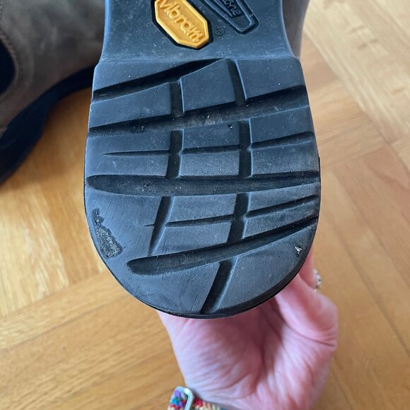 Blundstone Brown Ankle Boots - Picture 5 of 10